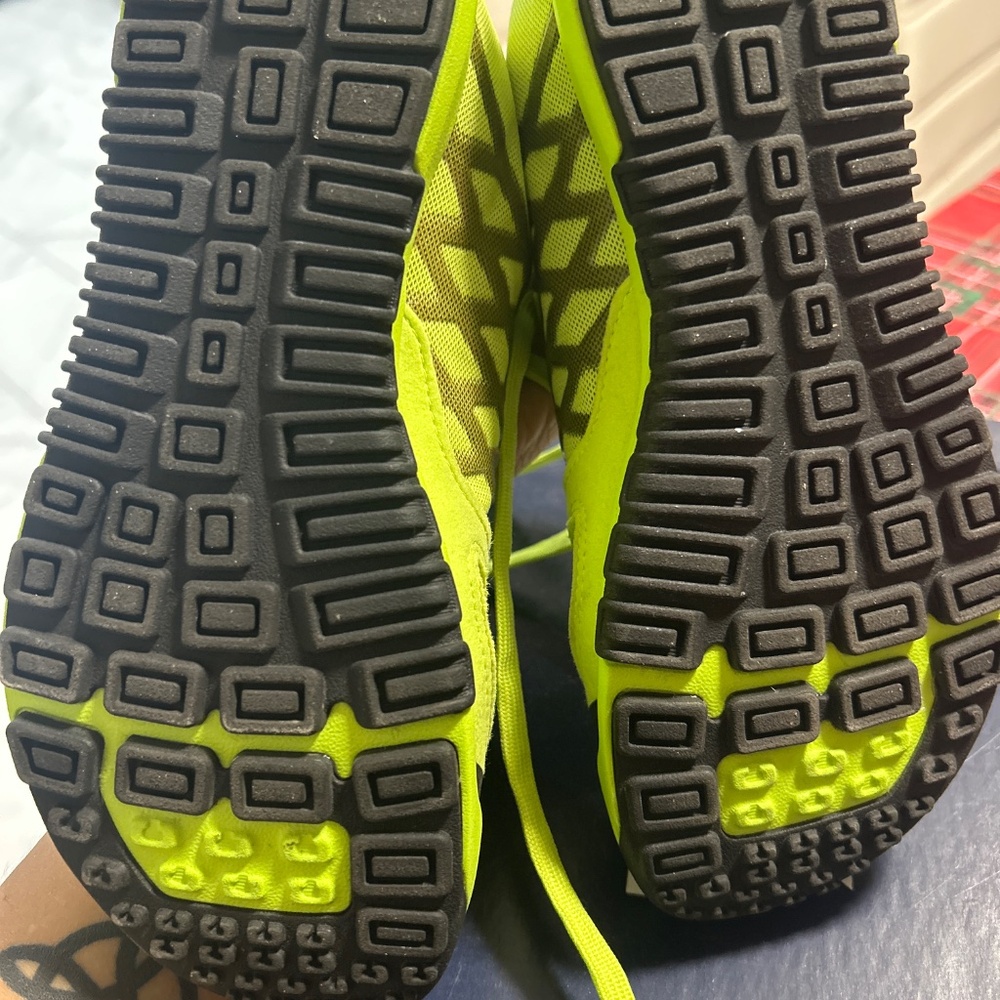 Reebok - Picture 5 of 5